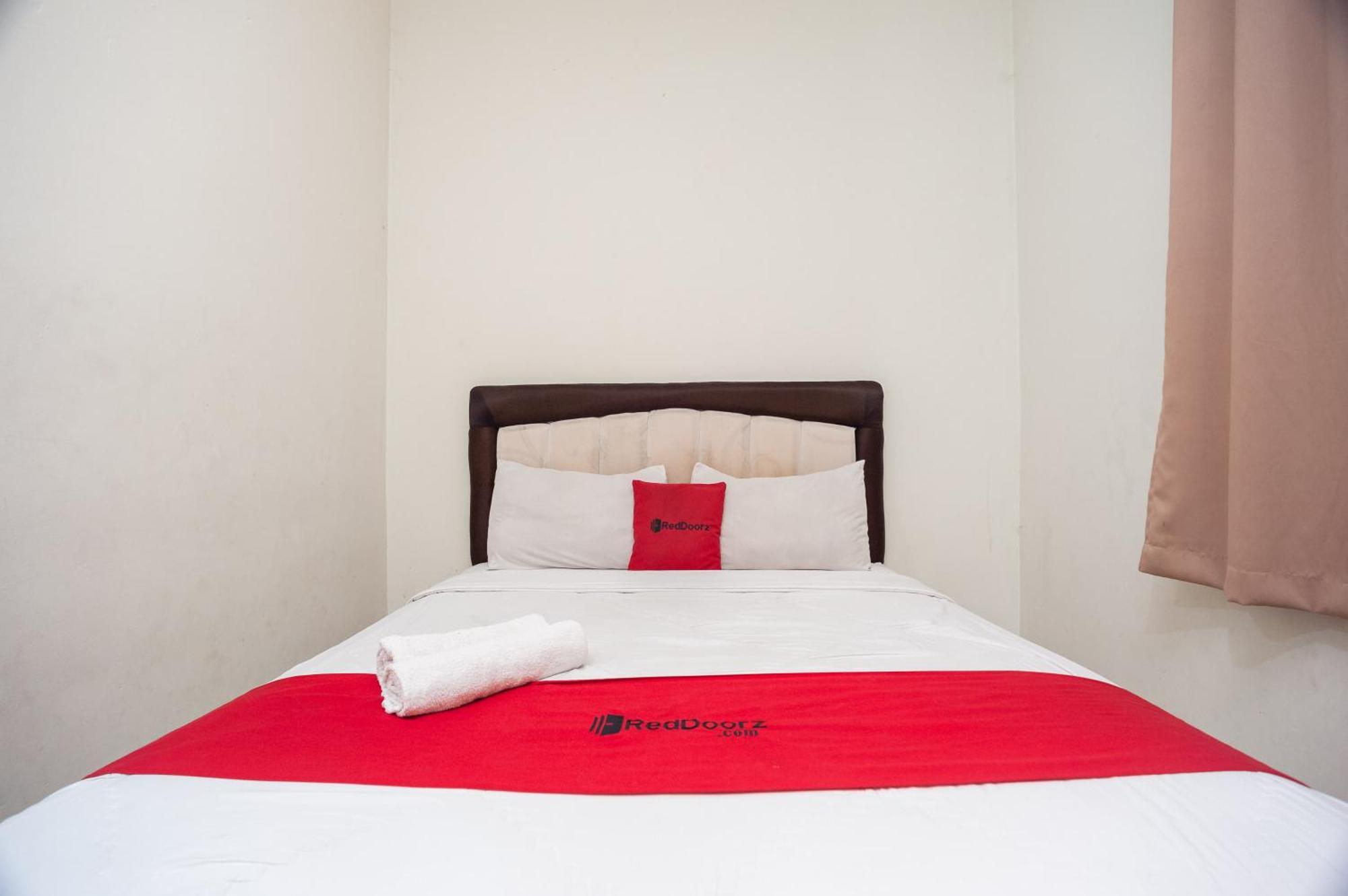 Reddoorz Plus Near Rs Pmi Bogor Eksteriør bilde