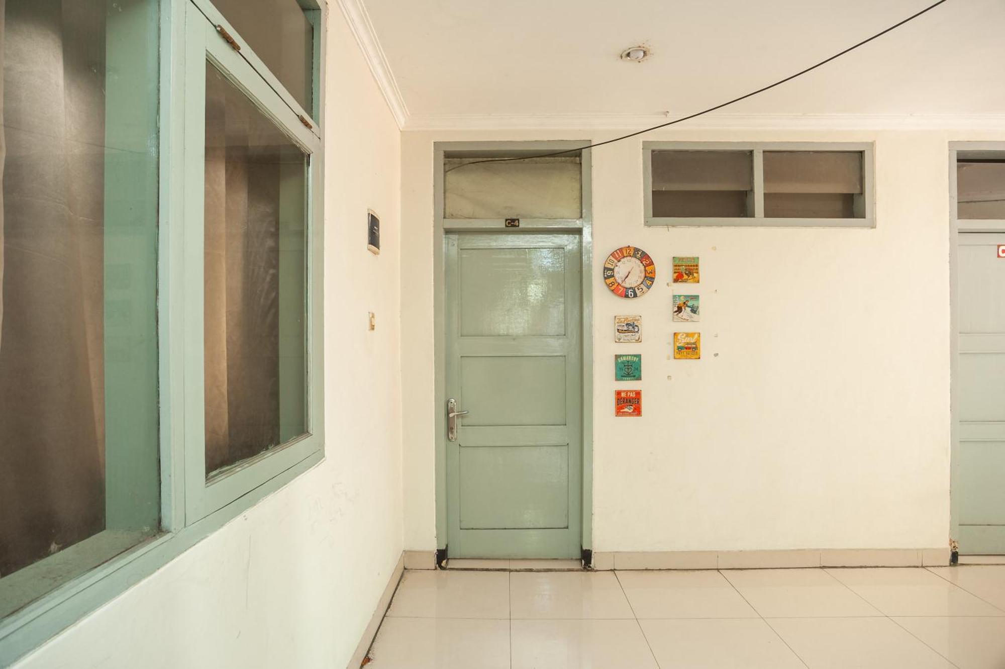 Reddoorz Plus Near Rs Pmi Bogor Eksteriør bilde