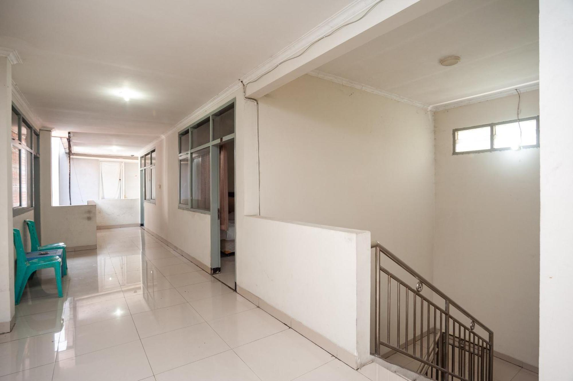 Reddoorz Plus Near Rs Pmi Bogor Eksteriør bilde